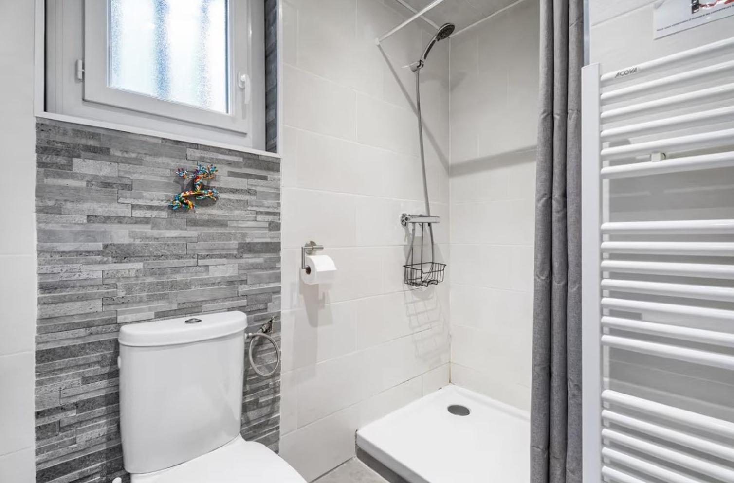 Studio Villa Nui Cuers Exteriér fotografie
